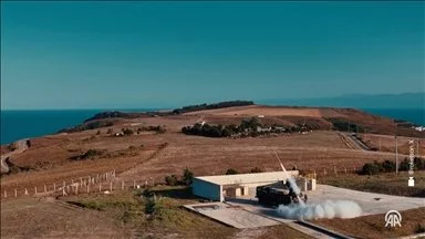 La Turquie dévoile un arsenal de missiles surpassant…..