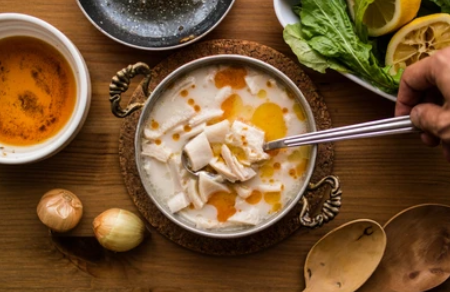 Işkembe çorbası : la soupe à base de panse de mouton, de veau ou de bœuf